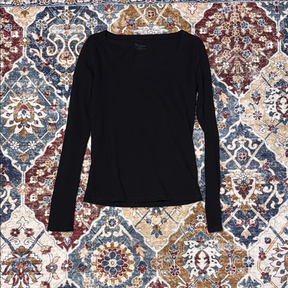 Black Long Sleeve Top